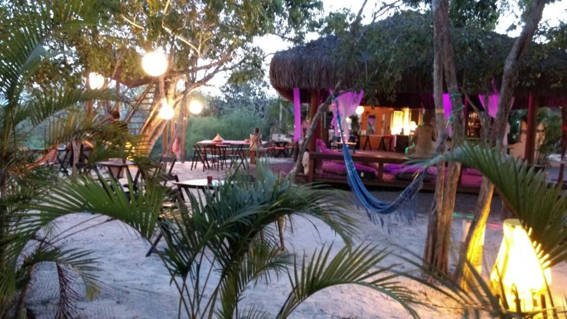 Villa Chale "Oasis" Praia do Forte Exterior foto